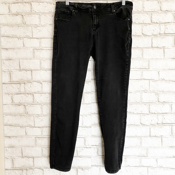 black skinny jeans size 14